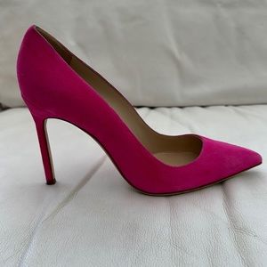 Manolo Blahnik Pumps